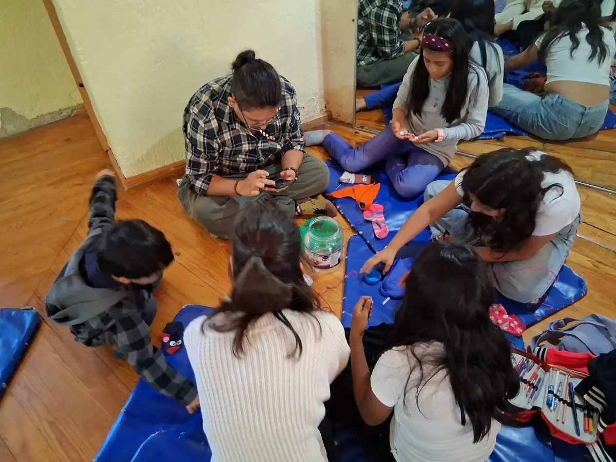 Mundo Consciente 2025 - manualidades taller